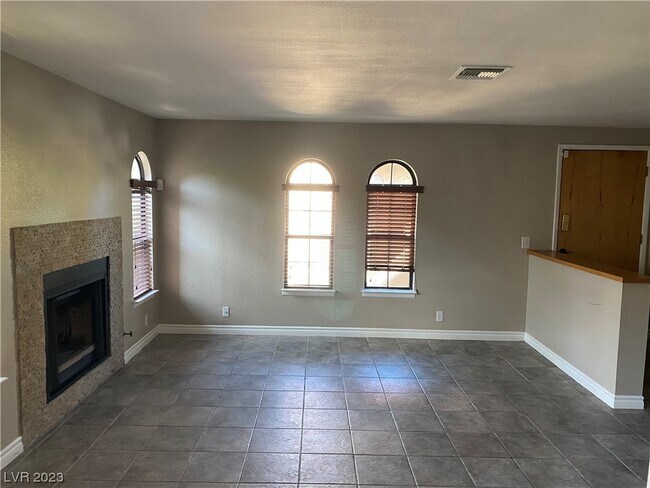 Building Photo - 4027 Nook Way