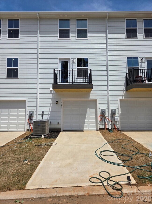 Building Photo - 3251 Dannelly Towns Aly