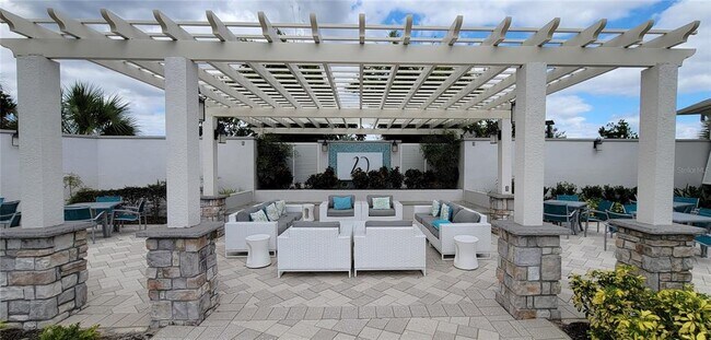 Building Photo - 9753 Lost Creek Dr