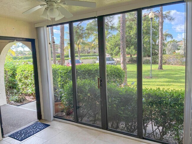 Building Photo - 339 Knotty Pine Cir