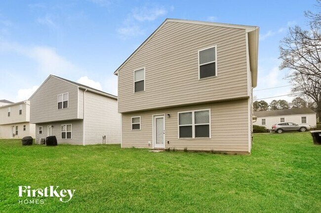 Building Photo - 33 Barber St NW