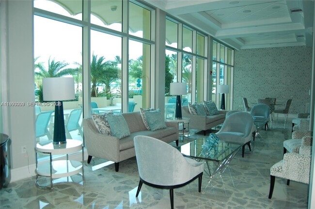 Building Photo - 2501 S Ocean Dr