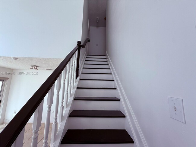 Building Photo - 15124 SW 141st Terrace