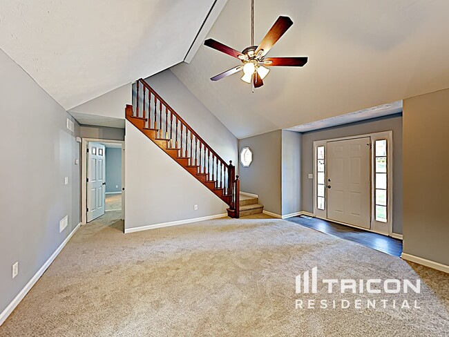 Building Photo - 1035 Peace Dr