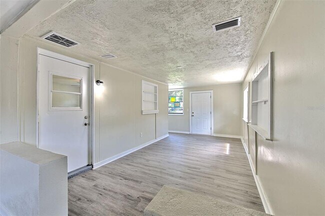 Building Photo - 475 W Ethelene St