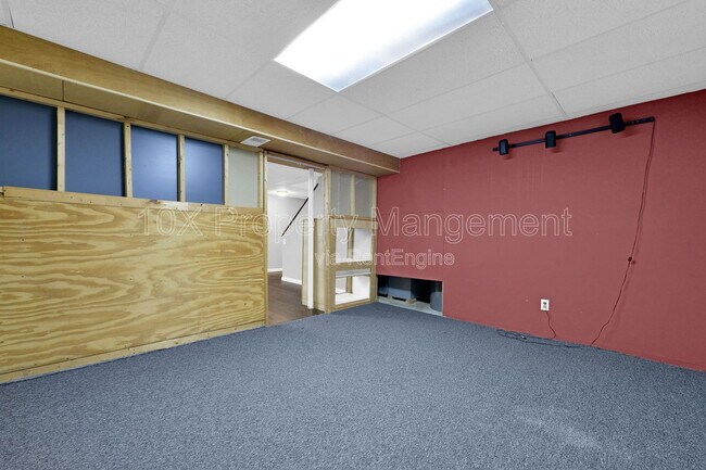 Building Photo - 96 Chenango Dr