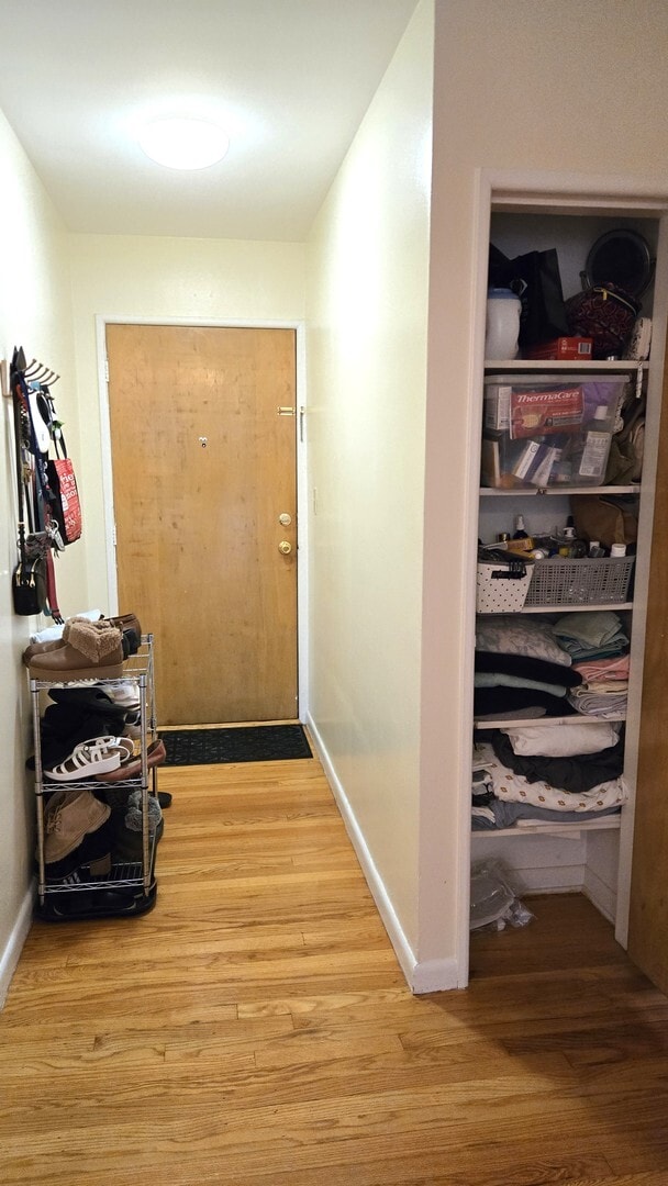 Building Photo - 1401 W Warner Ave