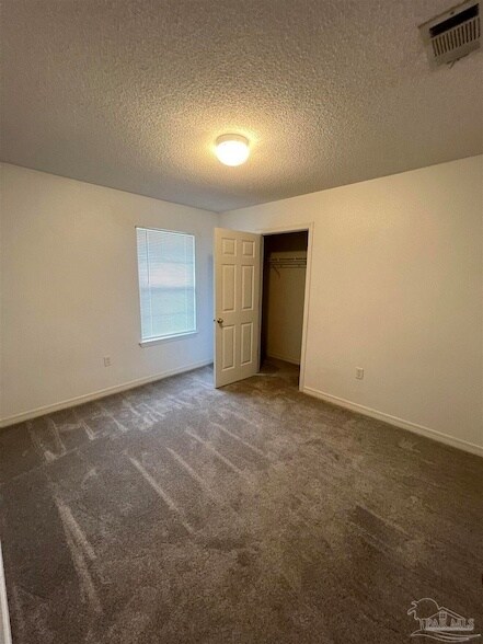 Building Photo - 4966 Berkeley Forest Blvd