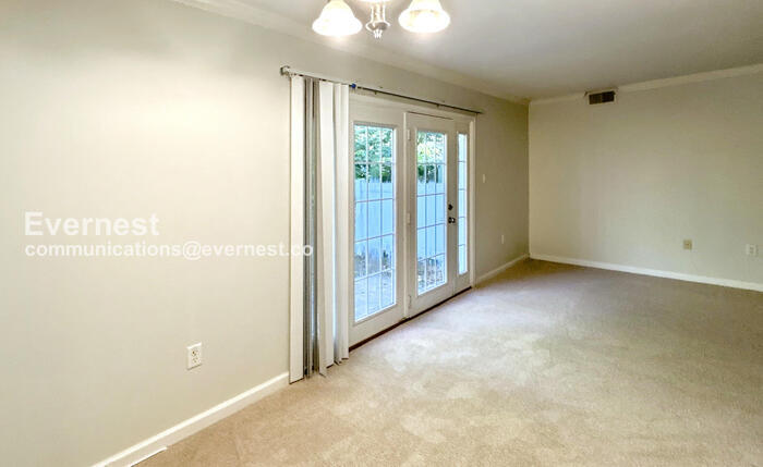 Building Photo - 15522 Horseshoe Ln