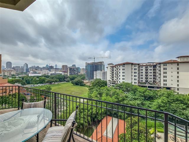 Building Photo - 3535 Gillespie St