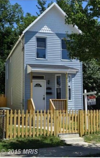 Building Photo - 2210 16th St SE