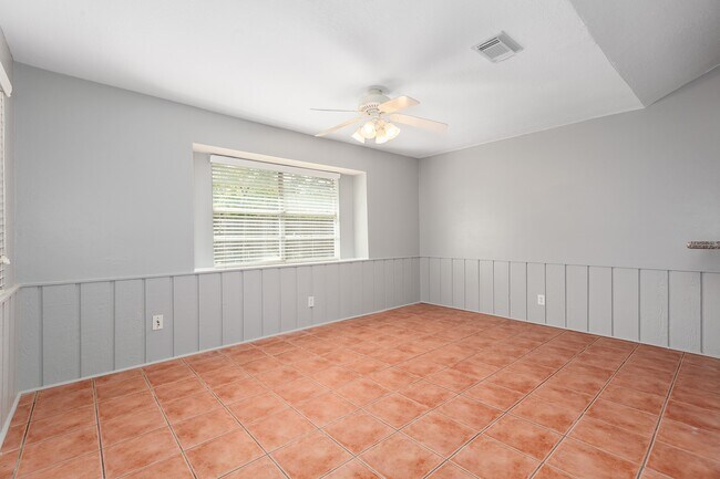 Building Photo - 5502 Forest Timbers Dr