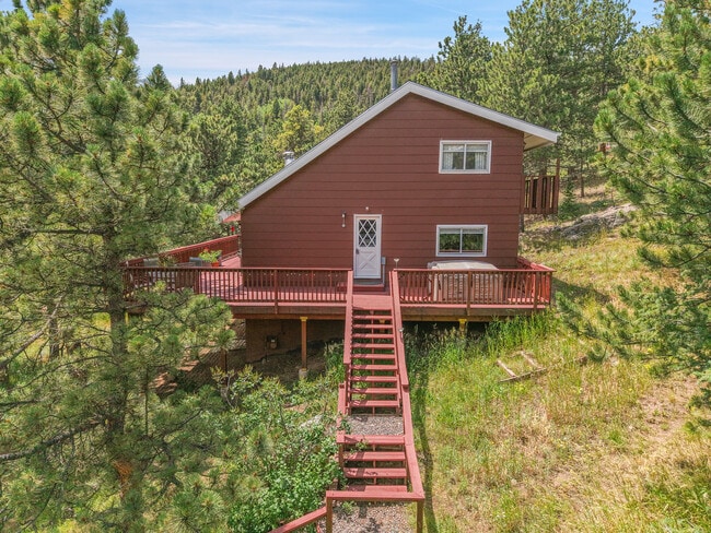 Building Photo - 32187 Sylvan Rd