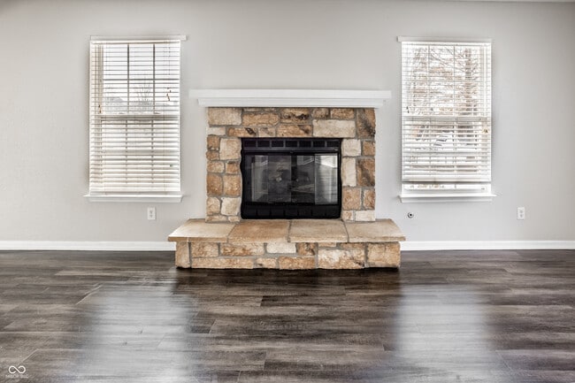 Building Photo - 12703 Courage Crossing