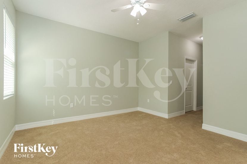 Building Photo - 642 Gull Dr