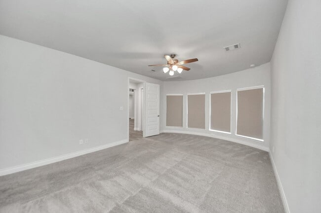 Building Photo - 28907 Ridge Valley Ct