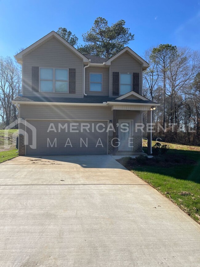 Primary Photo - Home for Rent in Weaver, AL!!! Available t...