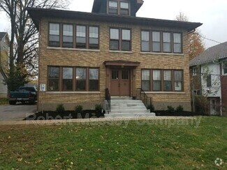 Building Photo - 333 S Peterson Ave