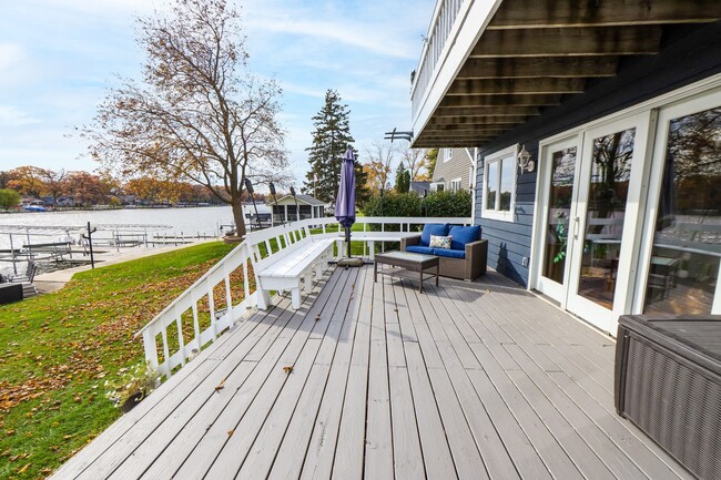 Building Photo - 2018 Orchard Beach Rd