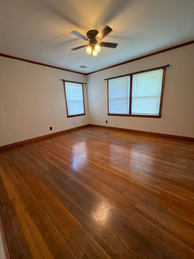 Building Photo - 41 Summar Dr