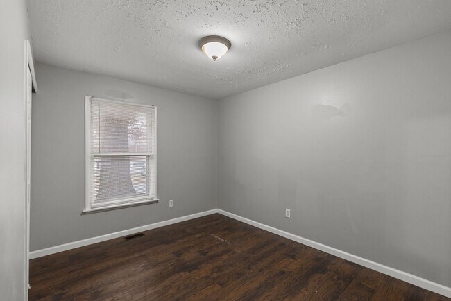 Building Photo - MOVE IN READY! Passed Occupancy. Move in before the holidays!