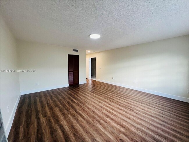 Building Photo - 21121 SW 85th Ave