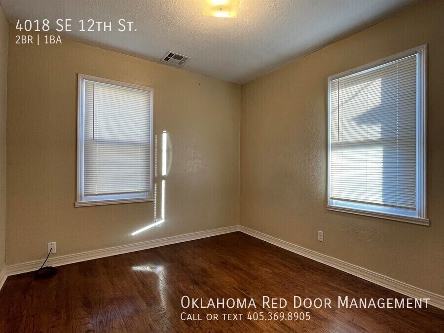 Building Photo - 4018 SE 12th St