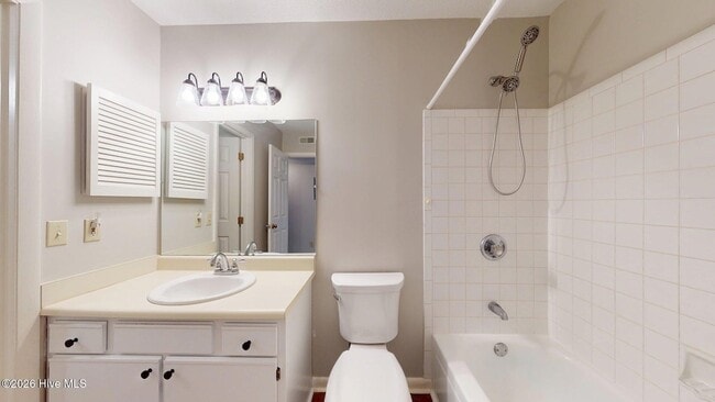 Building Photo - 1203 Wilshire Cir