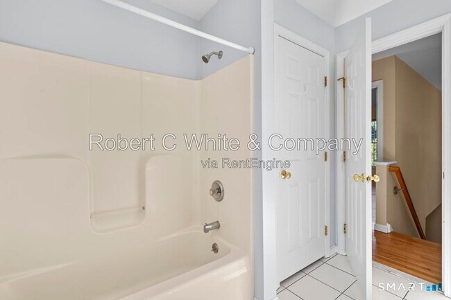 Building Photo - 155 Beardsley Rd