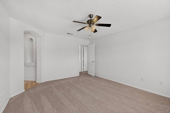 Building Photo - 6512 Los Pueblos Pl NW