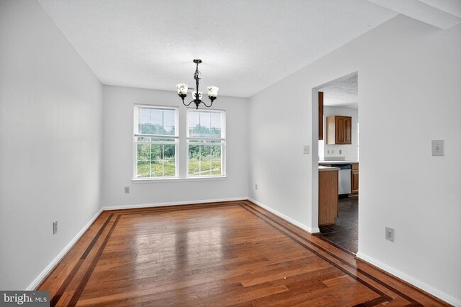 Building Photo - 22513 Castle Pollard Way