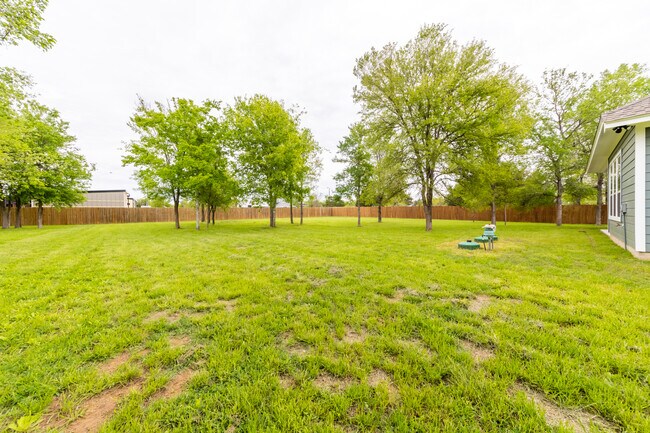 Building Photo - 106 Koele Ct