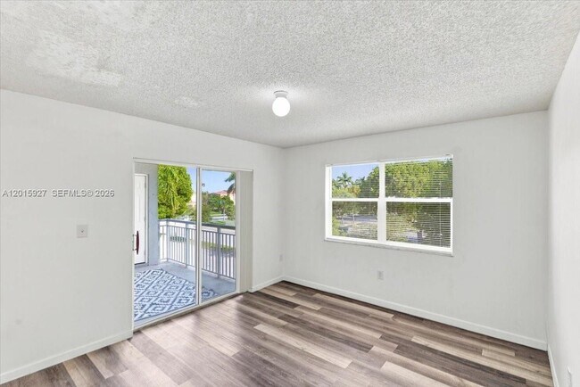 Building Photo - 8660 SW 212th St