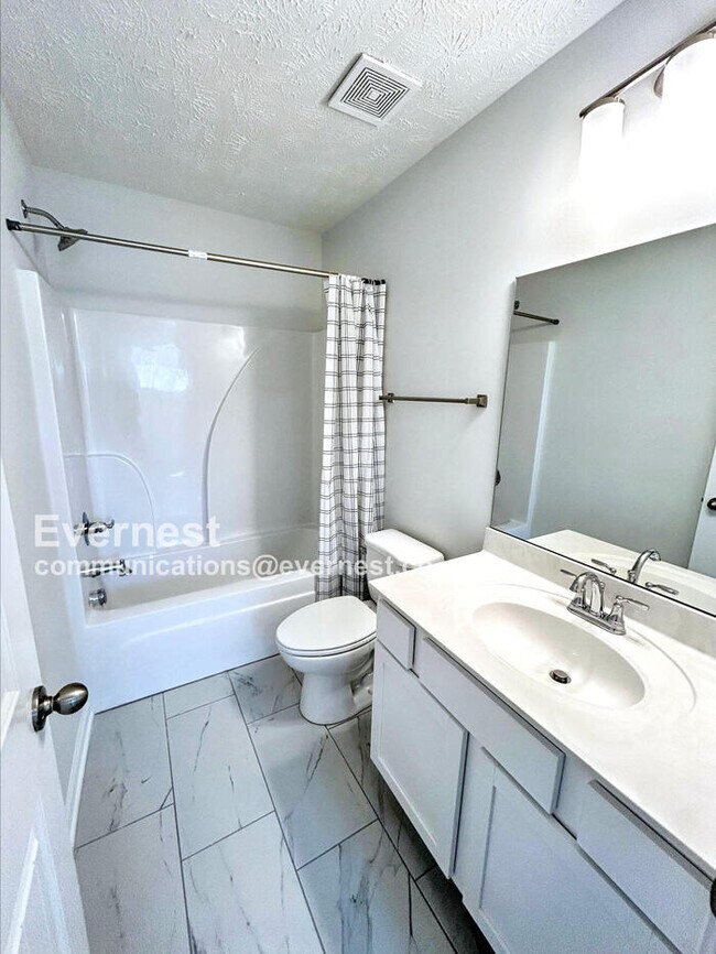 Building Photo - 233 Ansley Wy