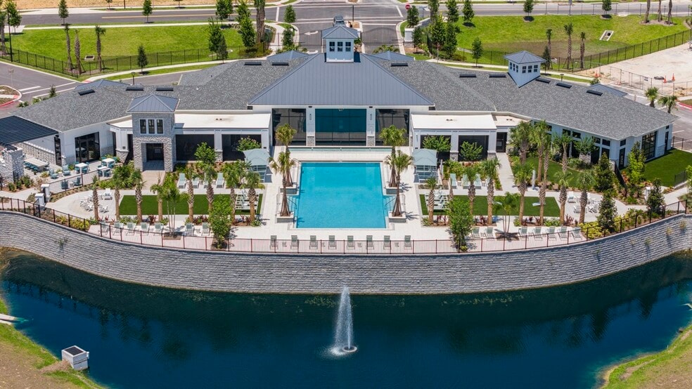 Building Photo - Aston Park Luxury Apartments