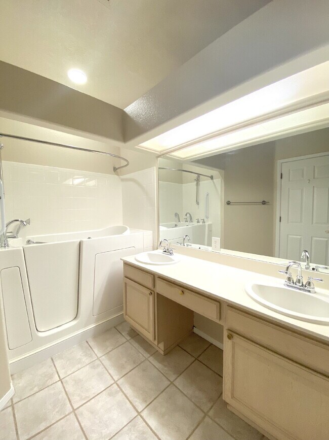 Building Photo - COMING SOON - Enchanted Hills - 4BR/2Bath