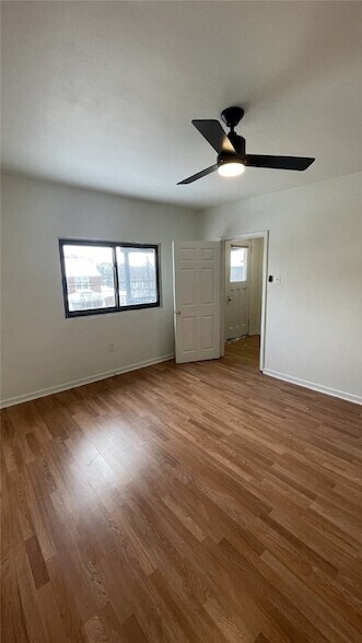 Building Photo - 319 N Balph Ave