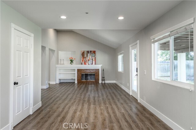 Building Photo - 11208 Greycliff Ave