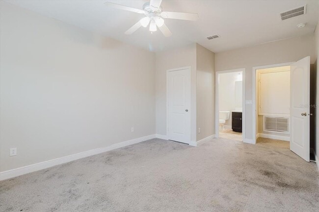 Building Photo - 1389 Heritage Landings Dr