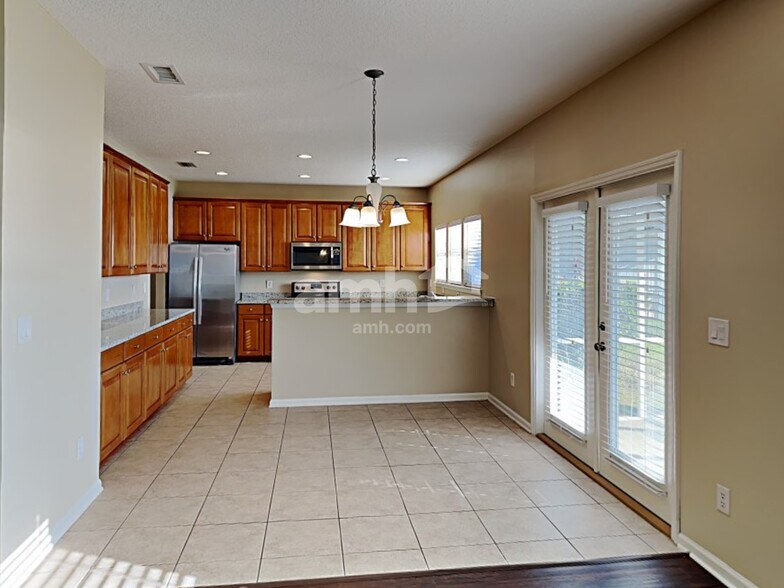 Building Photo - 651 Porto Cristo Ave