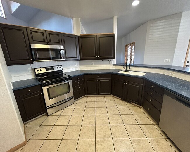 Building Photo - Room to Roam – Stunning Home on 2.4 Acres