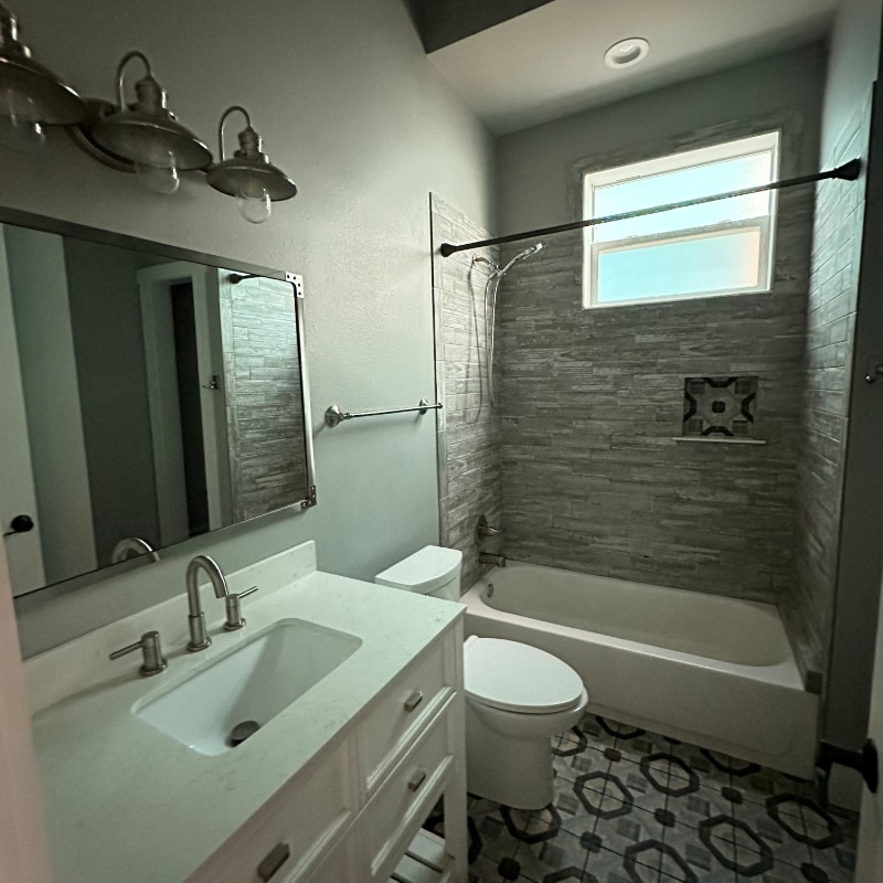 Building Photo - 1387 St Anthony St