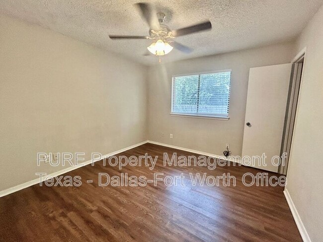 Building Photo - 4707 Burning Springs Dr