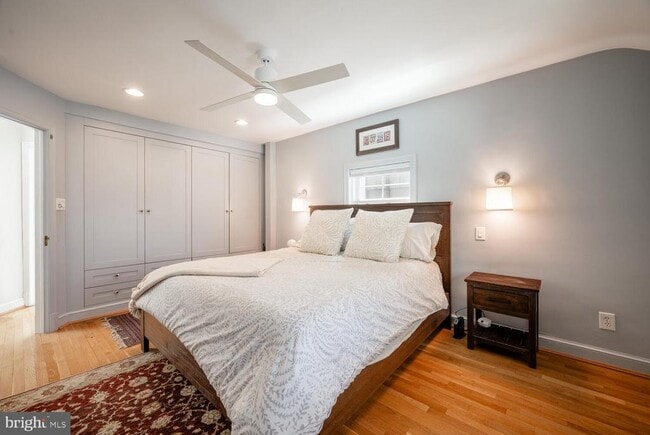 Building Photo - 6034 21st St N