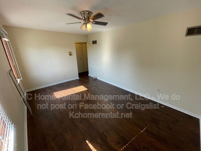 Building Photo - 209 Woodbridge Ln