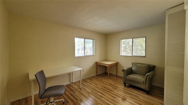 Building Photo - 415 NW 39th Rd