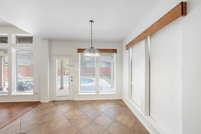 Building Photo - 26643 Juniper Forest Fall Ln