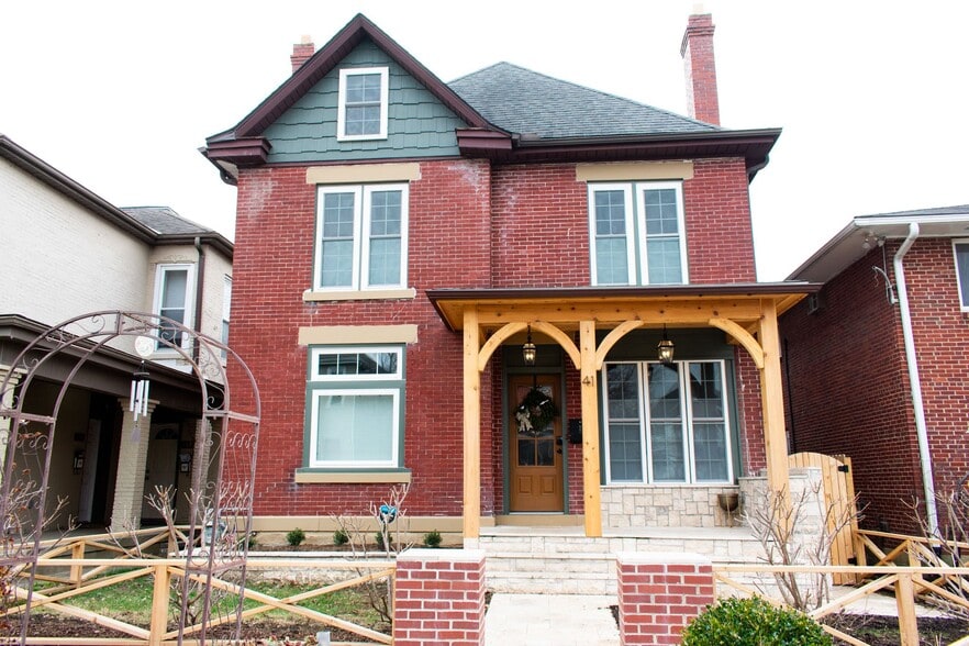 Primary Photo - 41 Euclid Ave