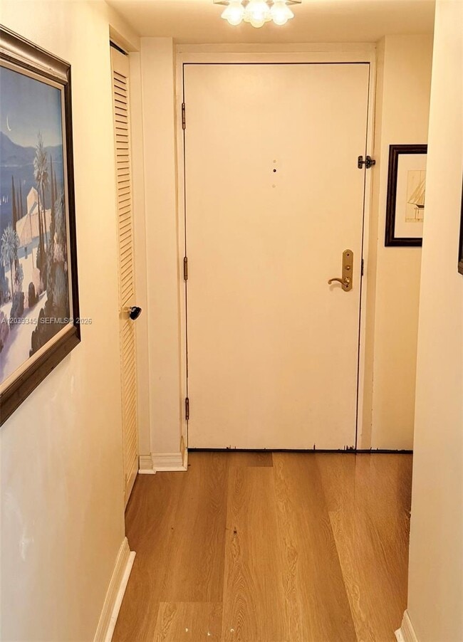 Building Photo - 5757 Collins Ave