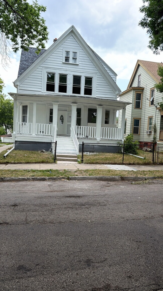 Building Photo - 3037A Dr. William Finlayson St